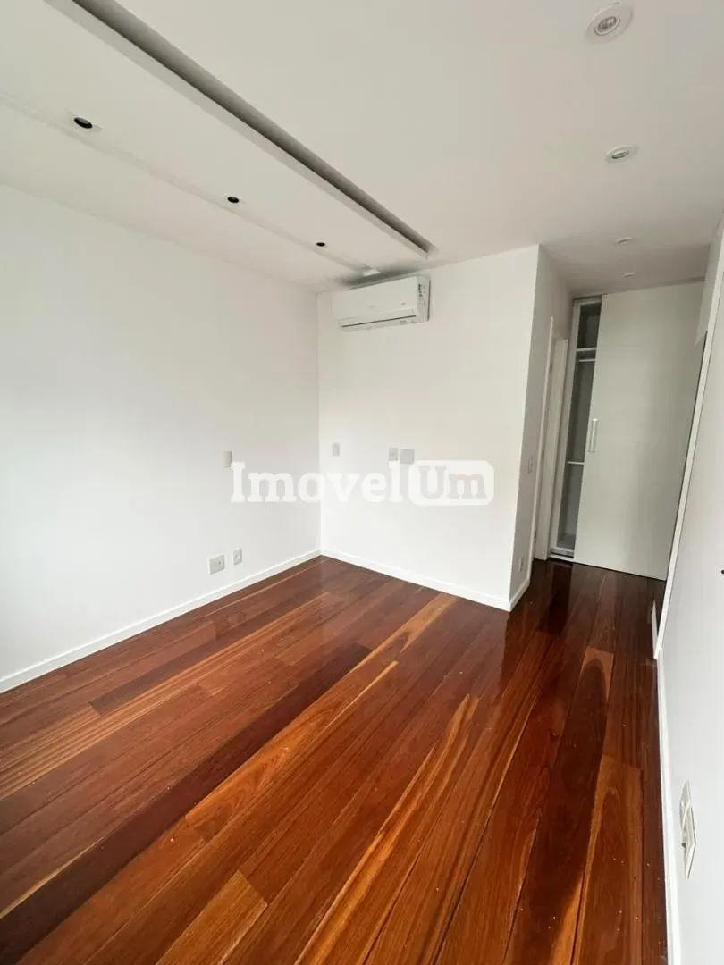 3-bedroom apartment with a home office — photo 7