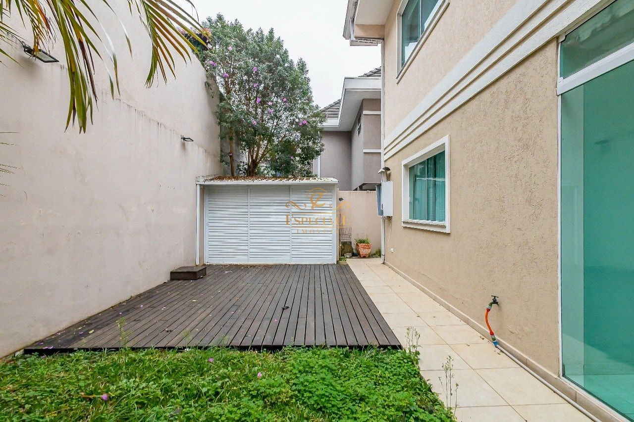 3-bedroom house with a home office in Curitiba — photo 41