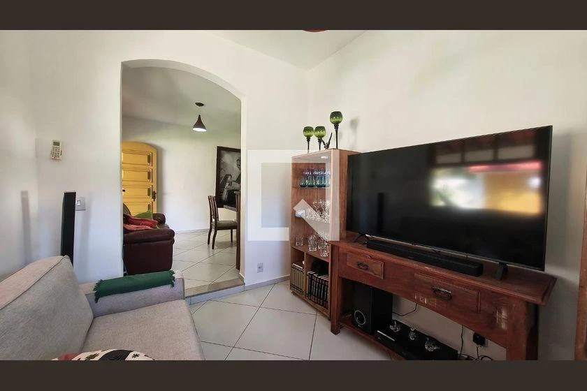 Casa com 4 quartos e 341 m², 3 suítes — photo 9