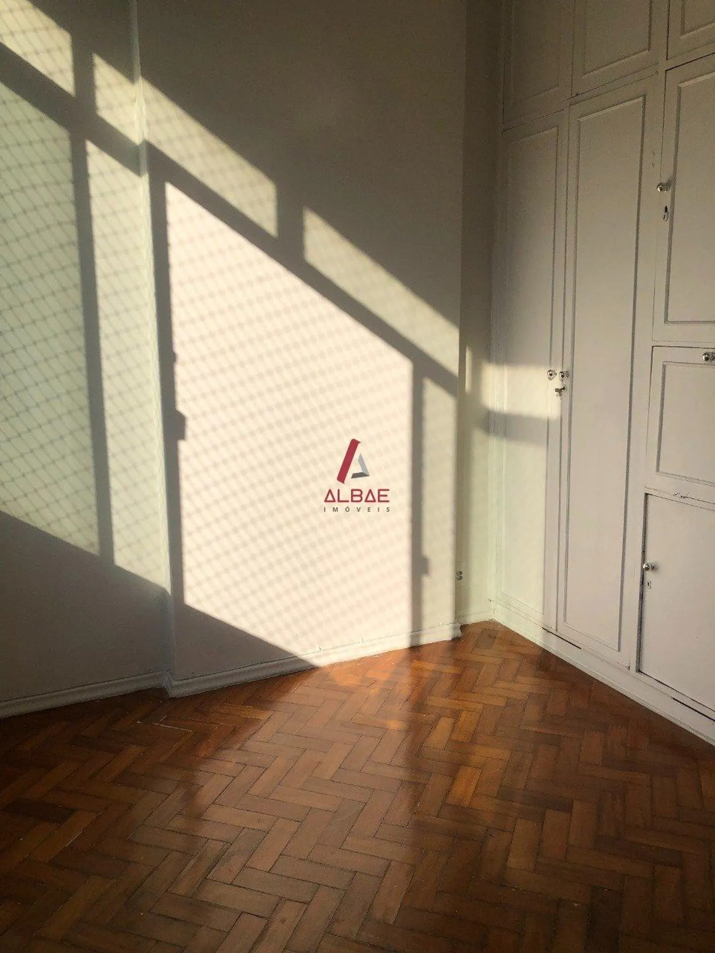 2-bedroom apartment with a walk-in closet in Rio de Janeiro — photo 3