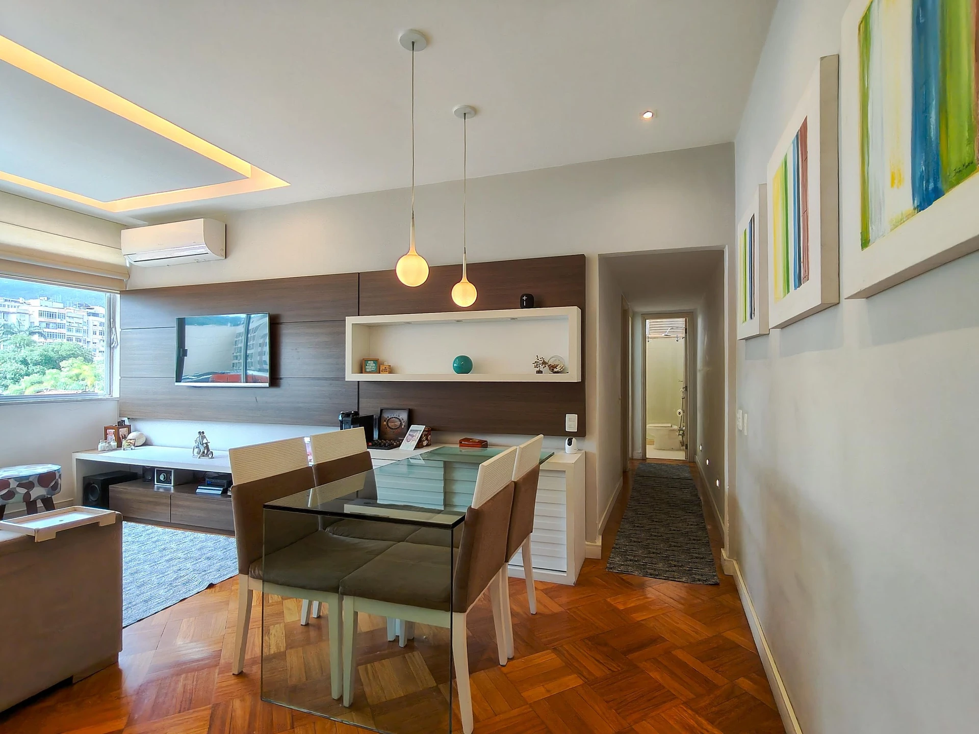 2-bedroom apartment with a mountain view in Rio de Janeiro — photo 7