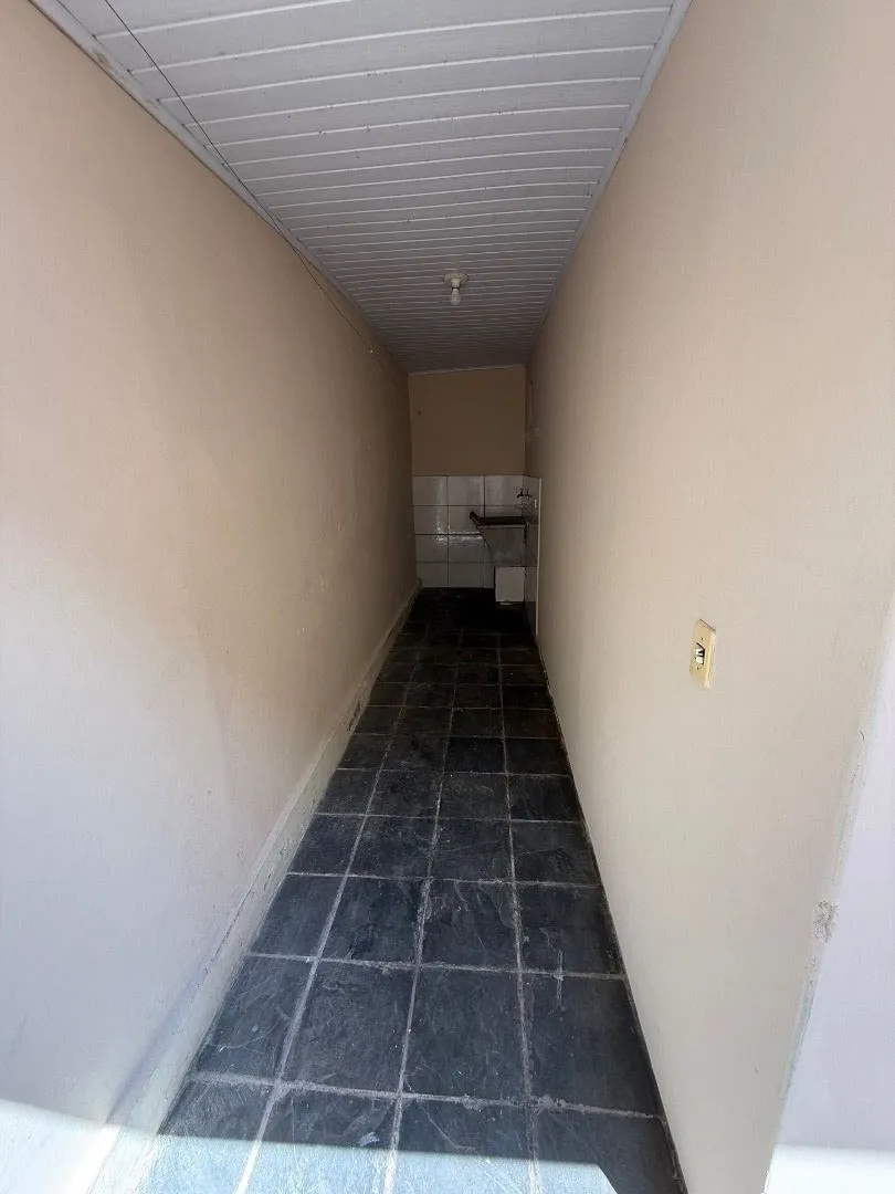 One-bedroom, 40 m² house in Curitiba — photo 15