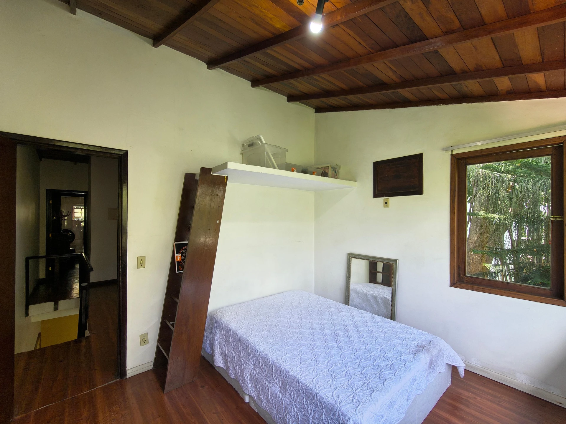 Furnished house with 3 bedrooms and enclosed balcony — photo 6