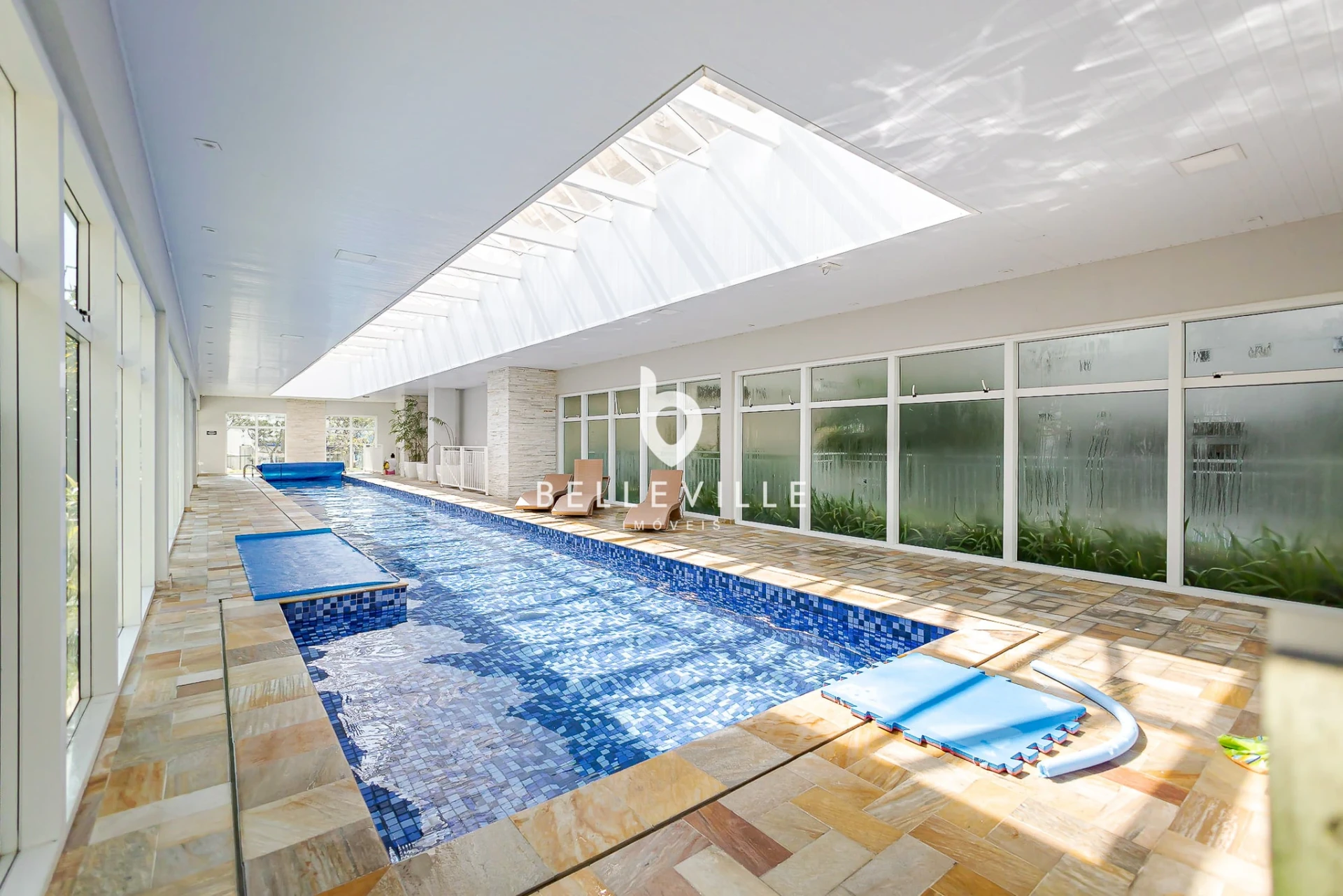 3-bedroom apartment in a building with a sauna — photo 11