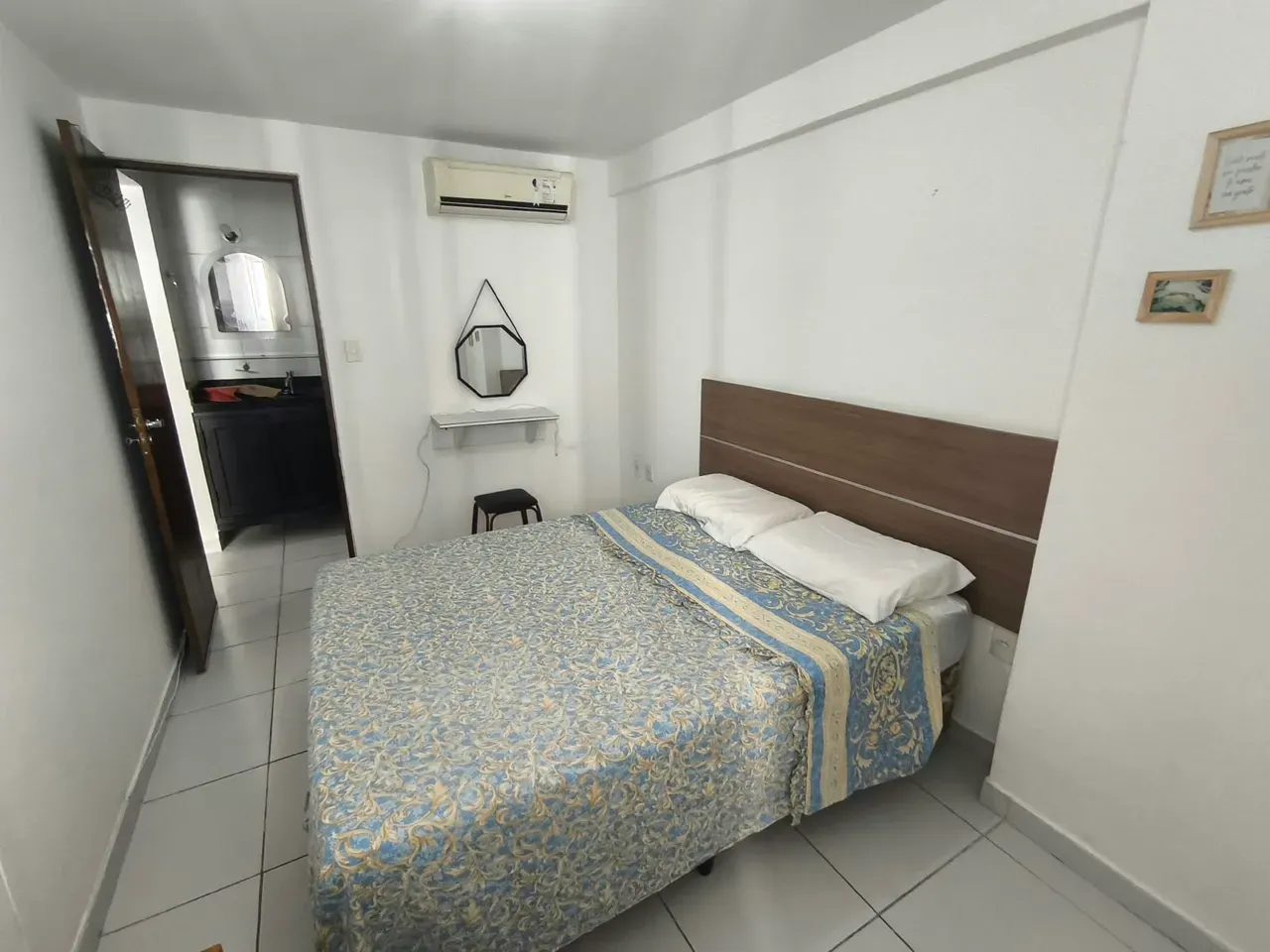 One-bedroom apartment in a building with a pool — photo 3