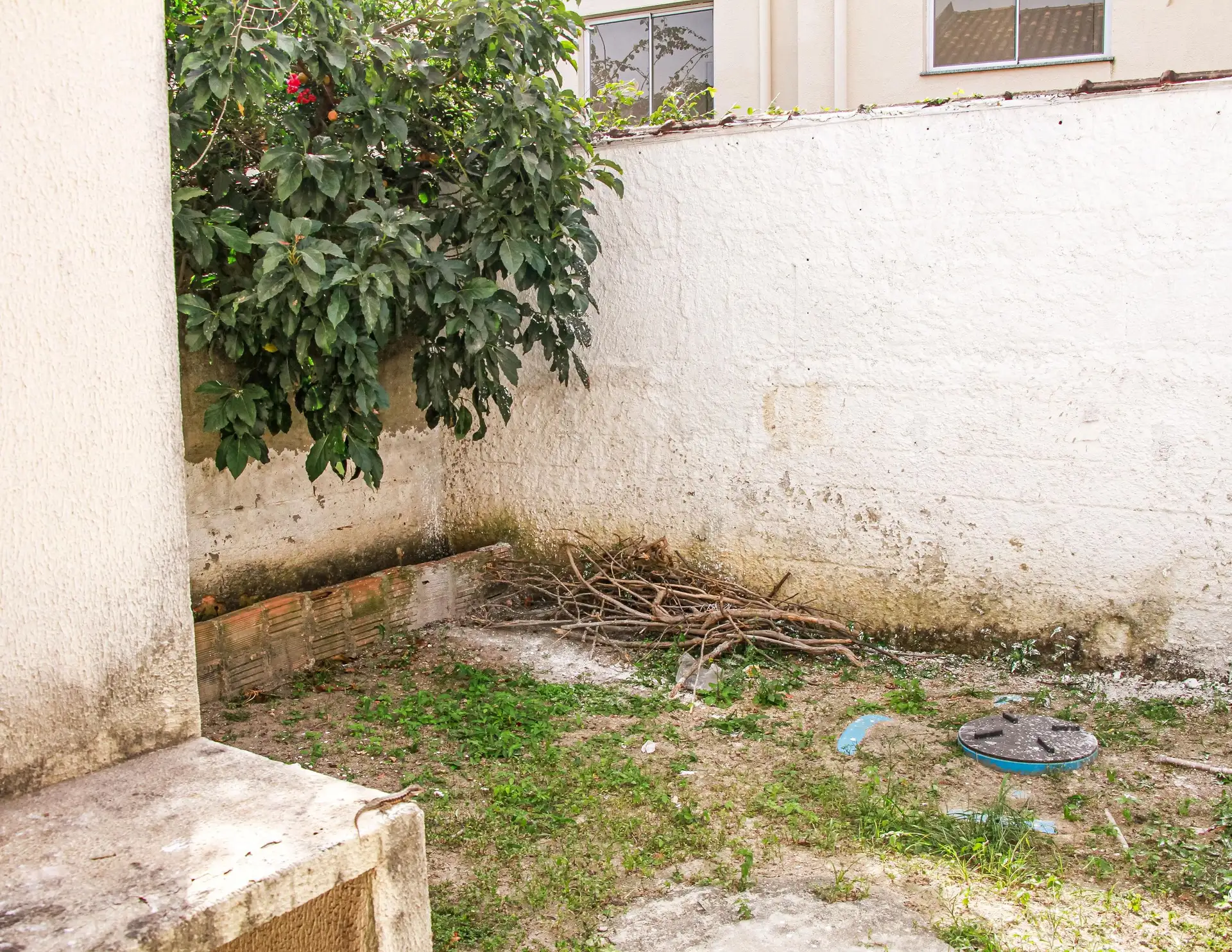 House with 3 bedrooms, 2 bathrooms and 2 parking spaces — photo 28