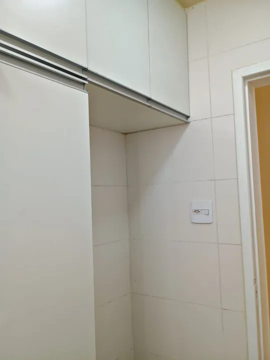 Apartamento de 1 quarto com cozinha separada e elevador — photo 19