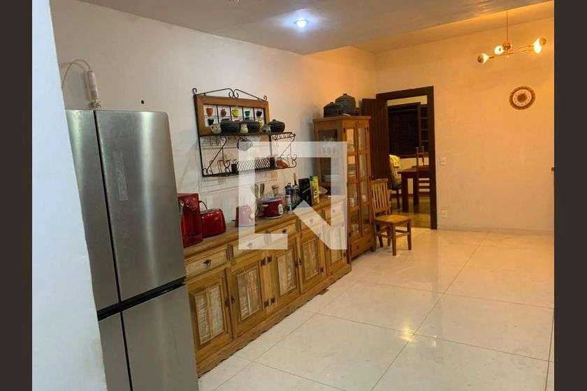 Casa com 4 quartos e 360 m², mobiliada, com 2 vagas — photo 10