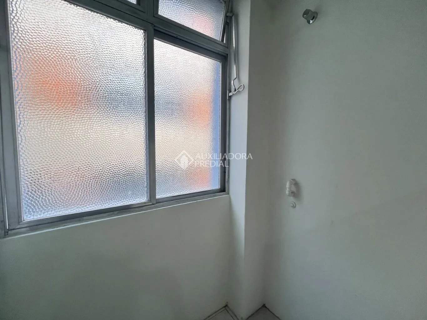 2-bedroom apartment with 2 bathrooms and 59 m² — photo 20