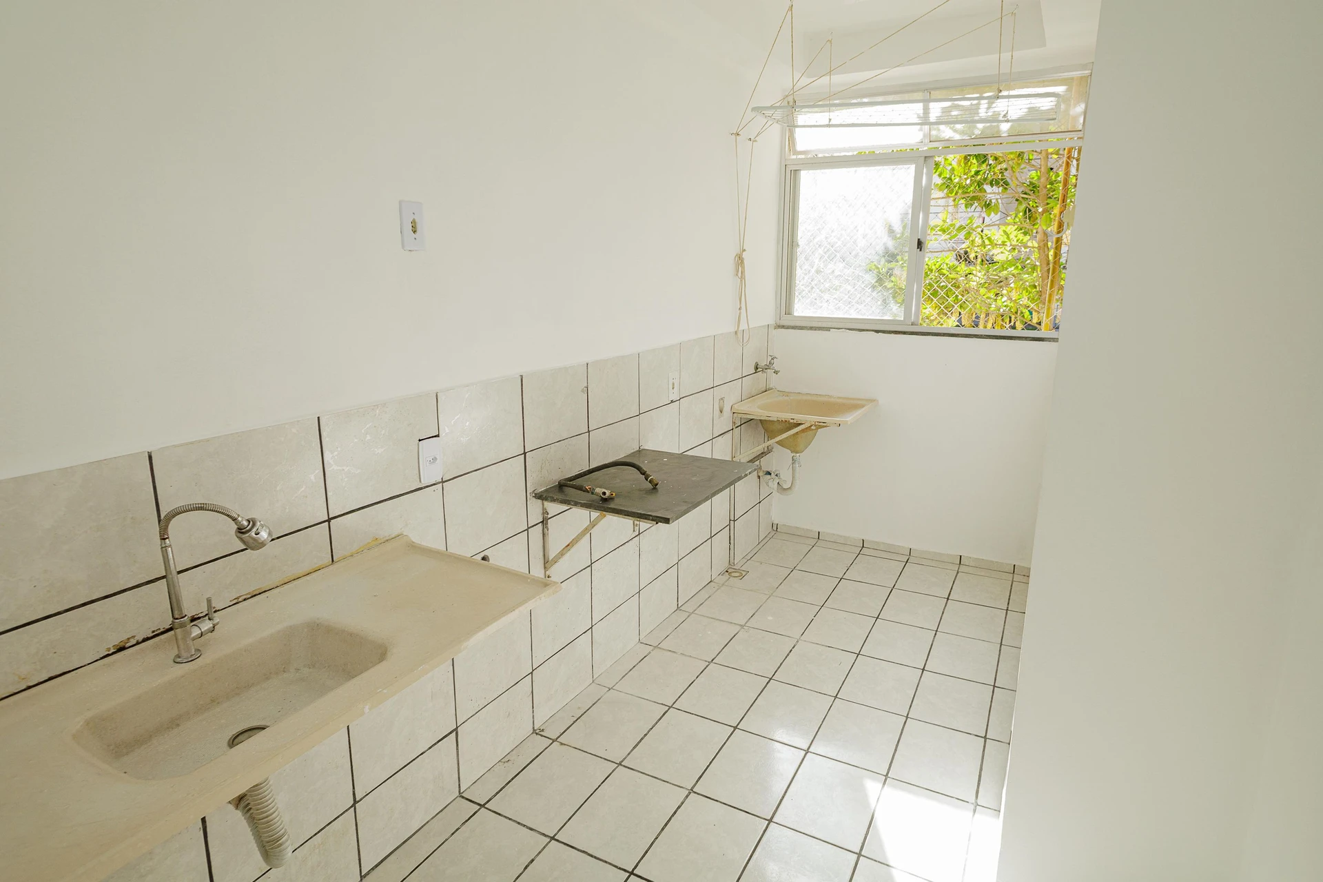 2-bedroom furnished apartment with 1 parking space — photo 7