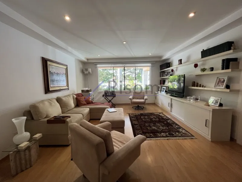 Rental house with 4 en-suite bedrooms and 4 parking spots — photo 21