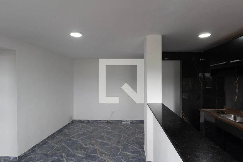 2-bedroom apartment with a washing machine — photo 2
