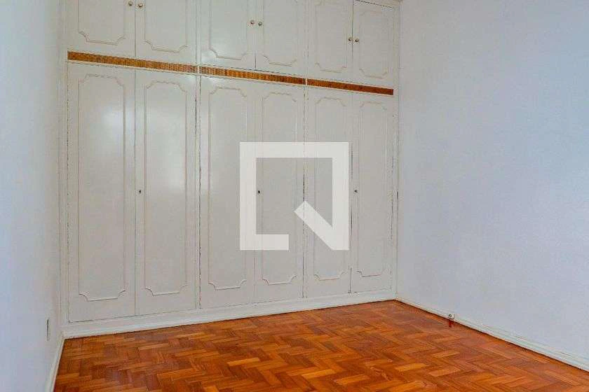 4-bedroom house with private garden and 145 m² — photo 4