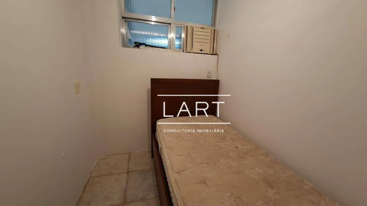 Rental apartment with 4 bedrooms and 280 m² — photo 24