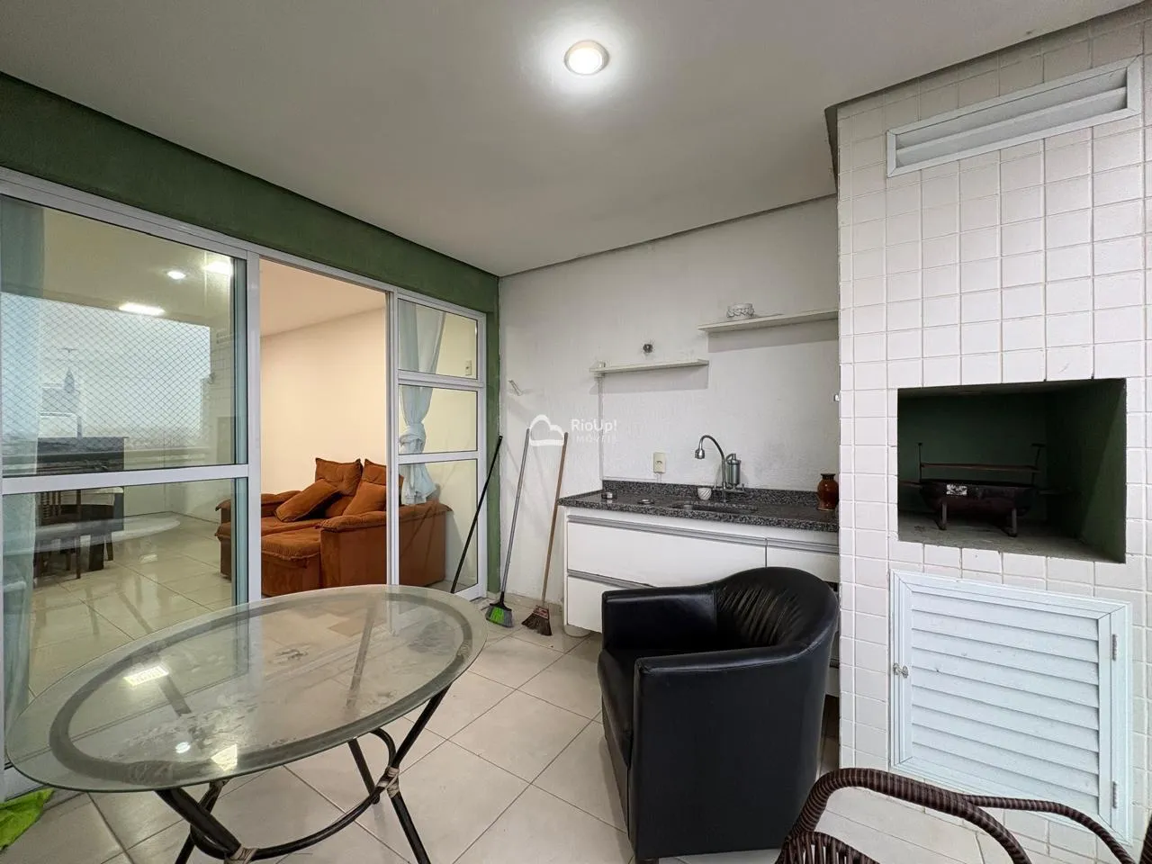 Furnished apartment with 3 bedrooms and a grilled balcony — photo 13