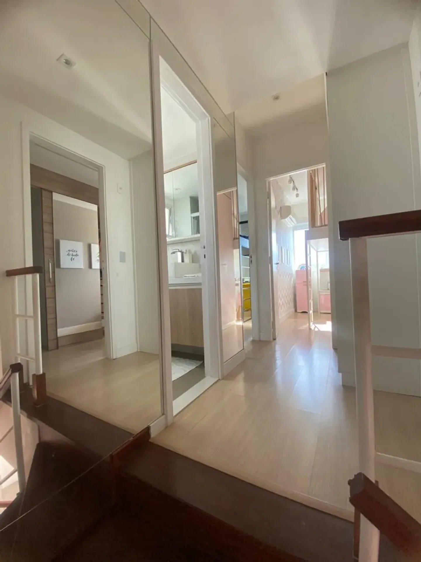 Furnished apartment, 125 m², with a walk-in closet — photo 19