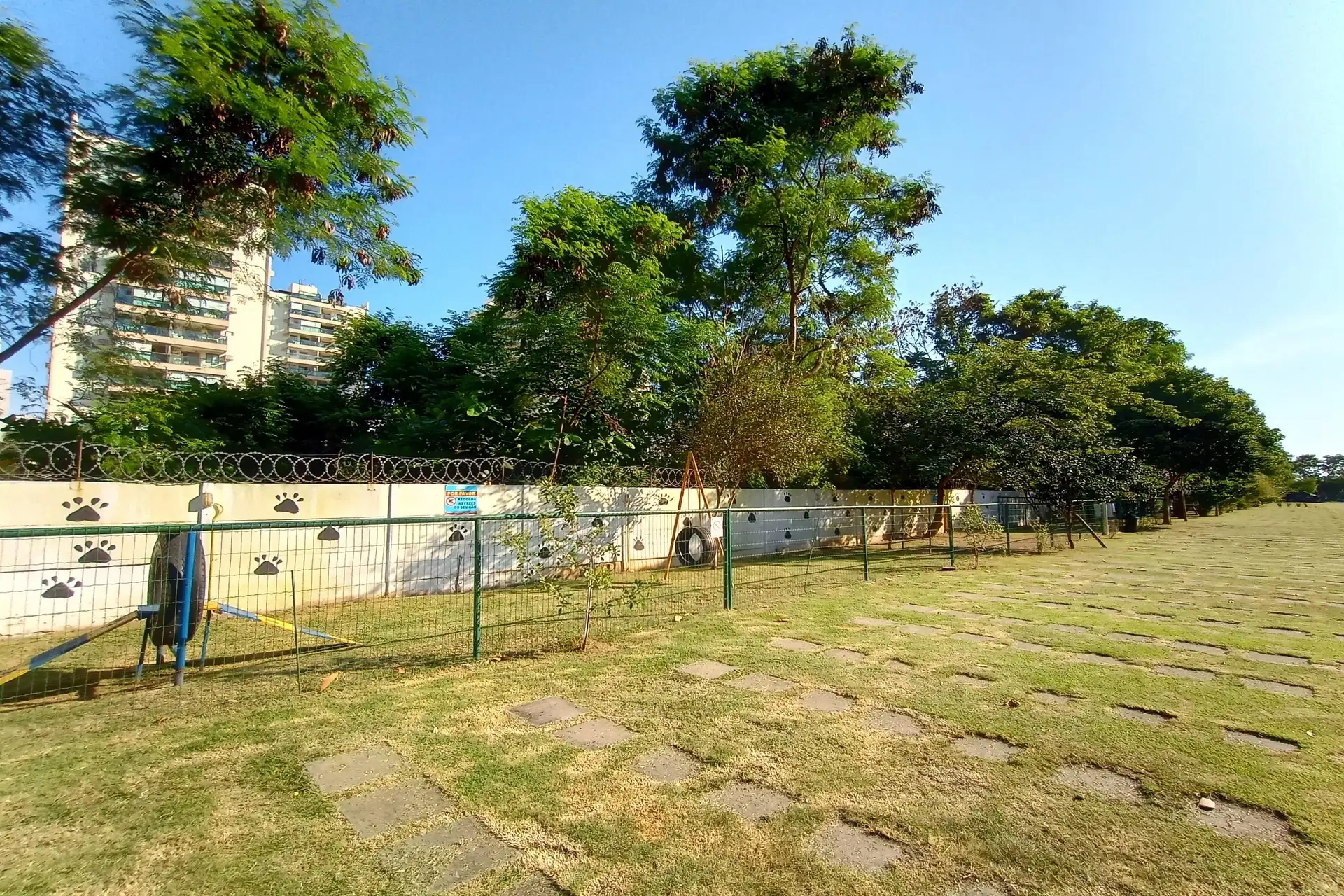 Квартира в оренду з 2 спальнями, 1 ванною та 1 місцем — photo 65