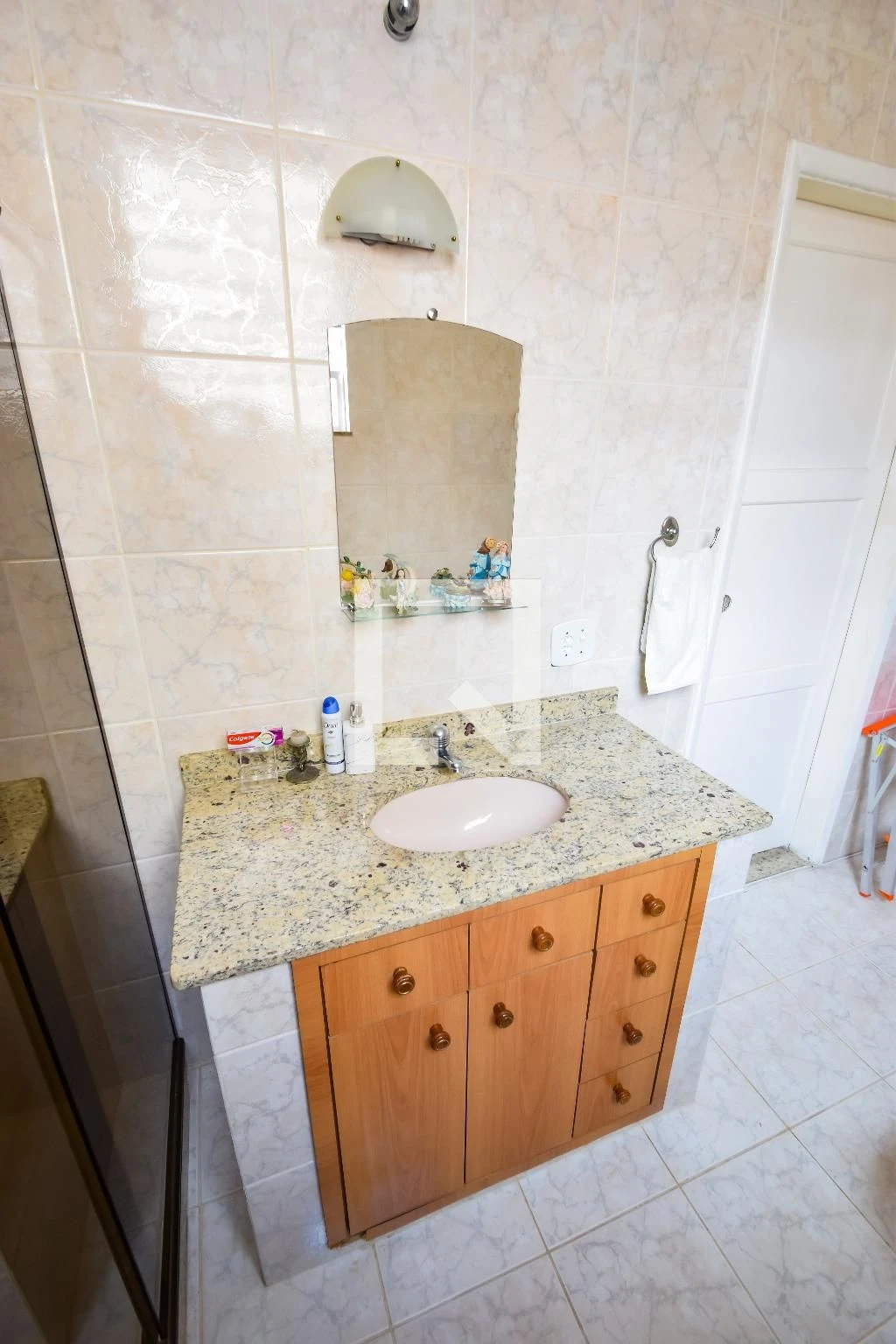 Casa mobiliada com 6 quartos e 3 suítes com jardim e BBQ — photo 66