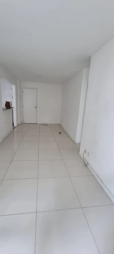 2-bedroom apartment with 1 en-suite bathroom and parking — photo 15