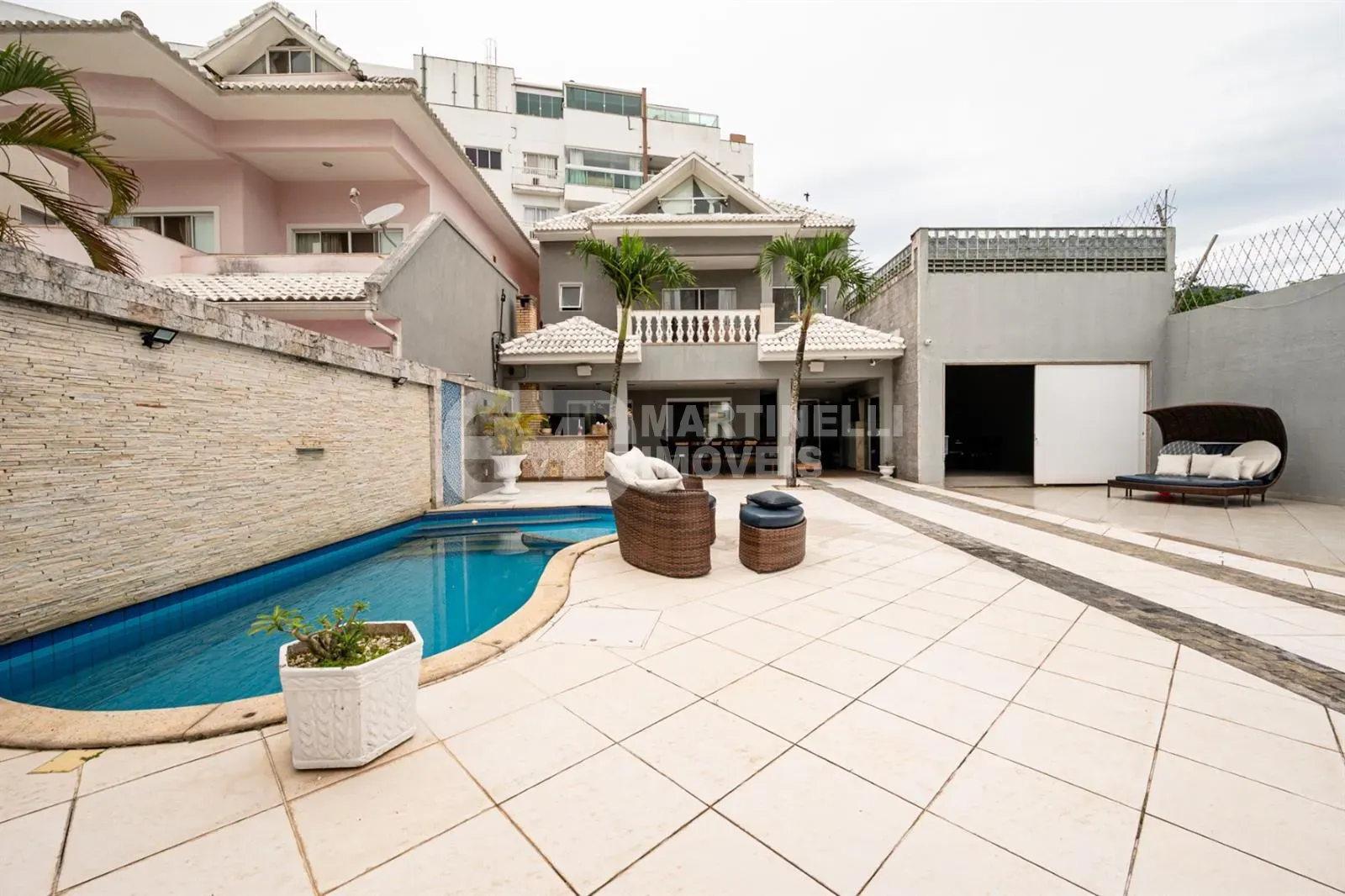 Furnished house with 6 bedrooms and 4 en-suites — photo 4