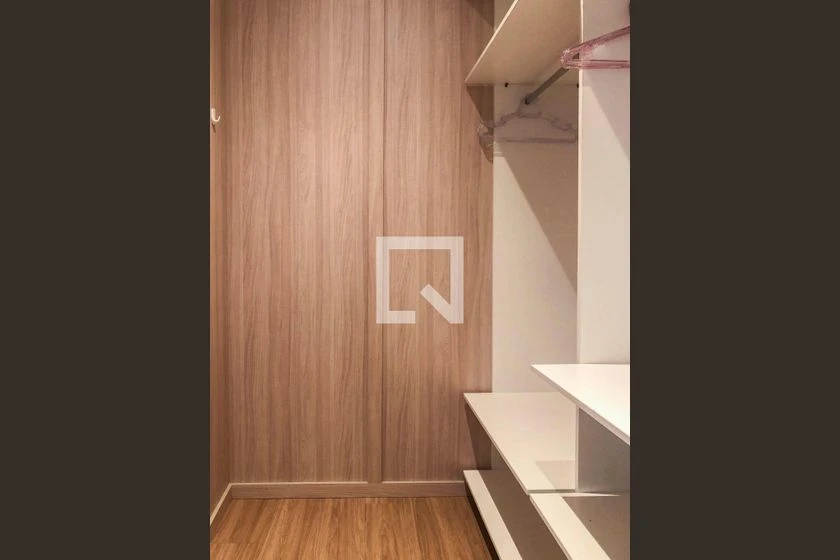 Apartamento amueblado de 1 dormitorio y cocina abierta — photo 12