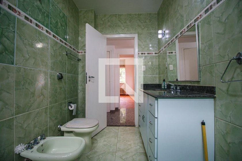 4-bedroom apartment 160 m² with 3 bathrooms — photo 43