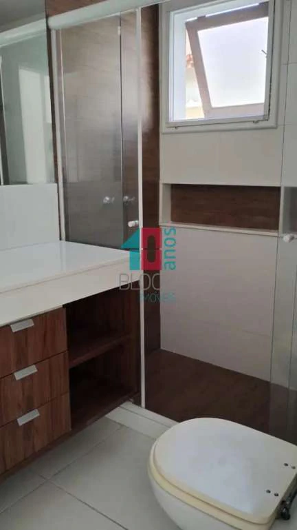 Casa de condomínio com 3 suítes e 200 m² — photo 18