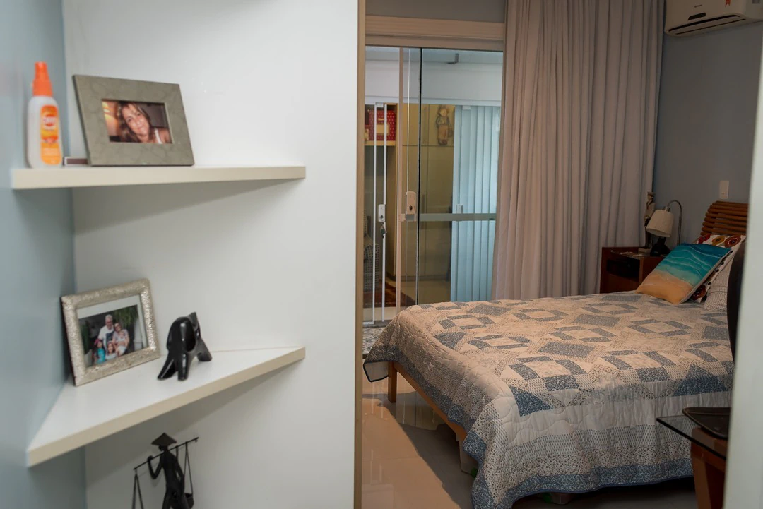 Furnished 354 m² house with 4 bedrooms and 7 bathrooms — photo 16