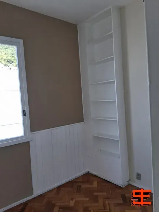 2-bedroom apartment with 1 parking space and closed kitchen — photo 9