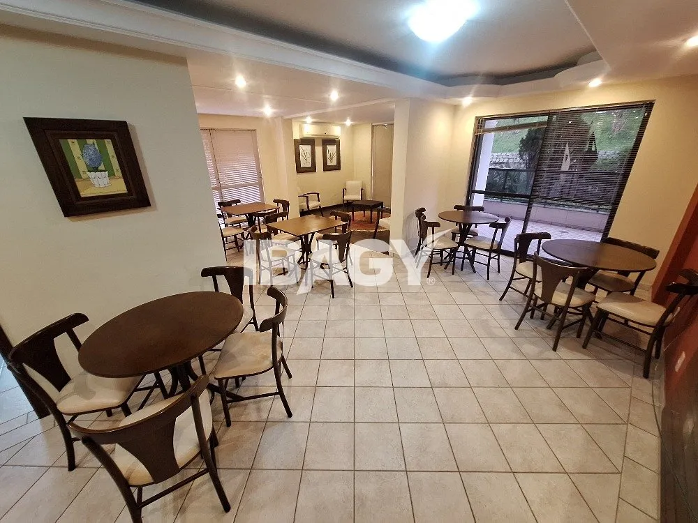 2-bedroom apartment, 1 with its own bathroom, 76 m² — photo 4