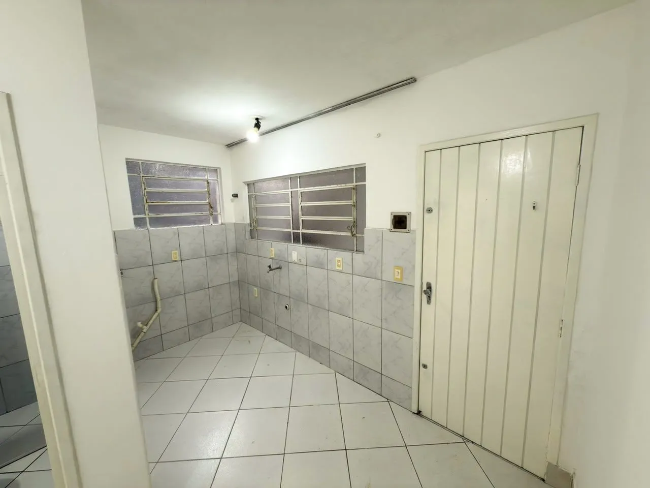 One-bedroom, 45 m² apartment in Florianópolis — photo 2