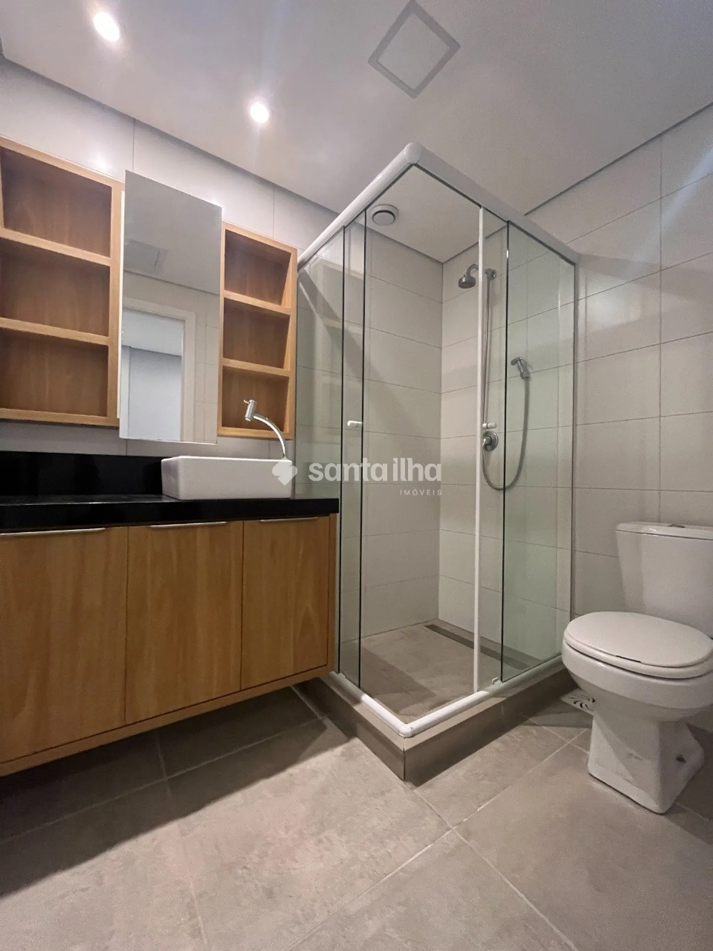 Apartamento de 1 dormitório com cozinha em conceito aberto — photo 18