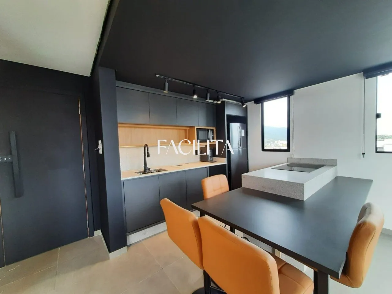 Меблированная мансарда 30 м² с 1 спальней — photo 22