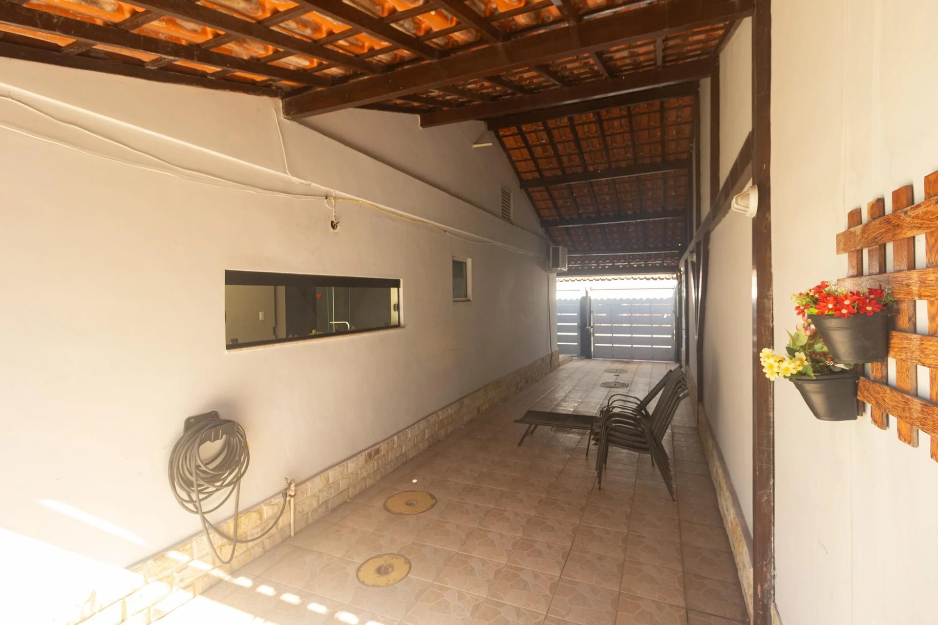 Casa mobiliada com 2 quartos e cozinha integrada — photo 36