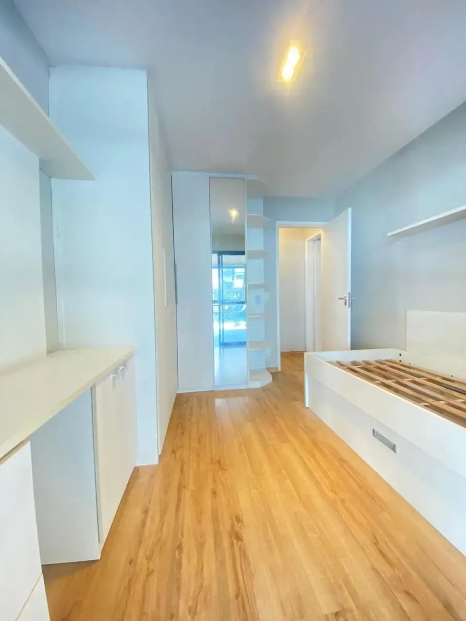 2-bedroom apartment with 3 bathrooms and 1 parking spot, 106 m² — photo 3