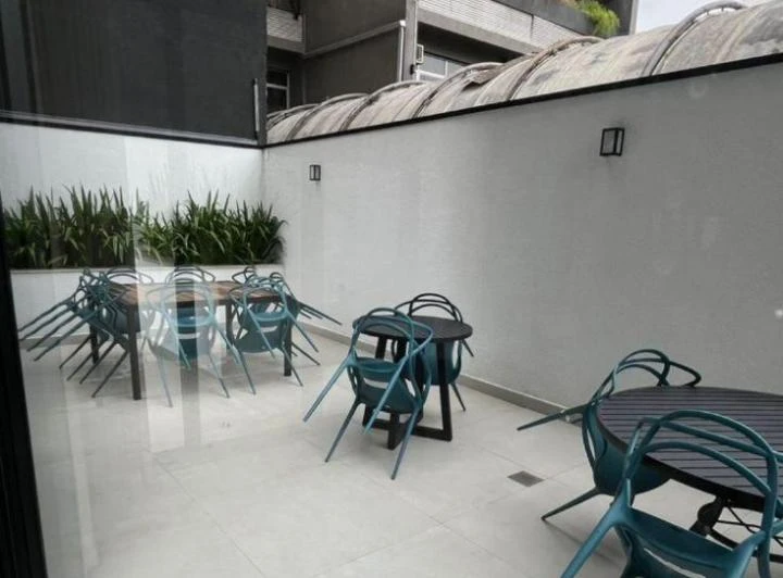 Apartamento mobiliado de 30 m² com 1 quarto e 1 banheiro — photo 6