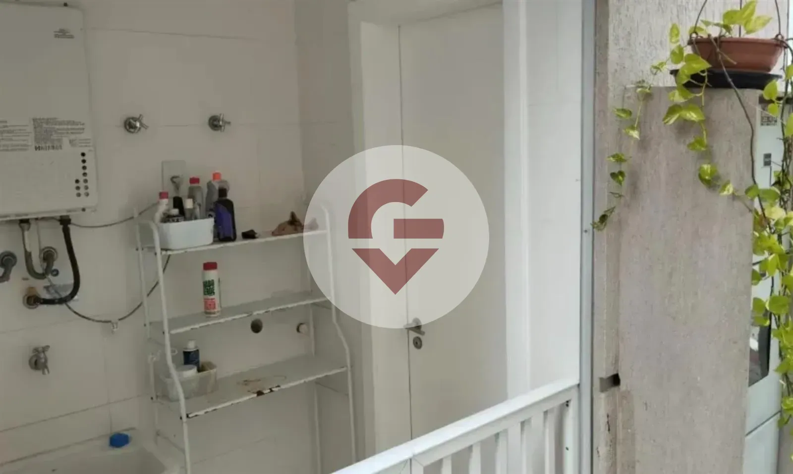 Будинок 220 м² з балконом із грилем та гардеробною — photo 8