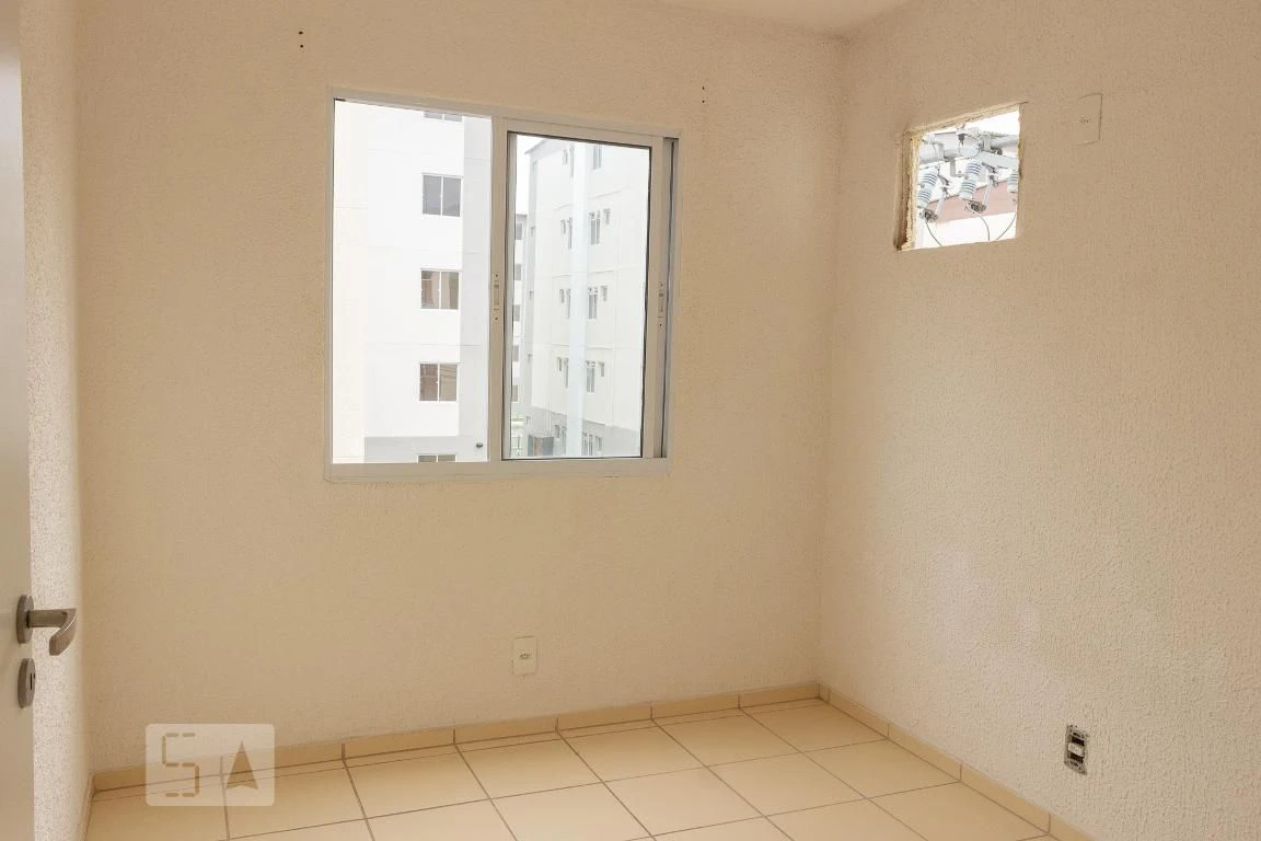 Unfurnished 2-bedroom apartment with closed kitchen — photo 26