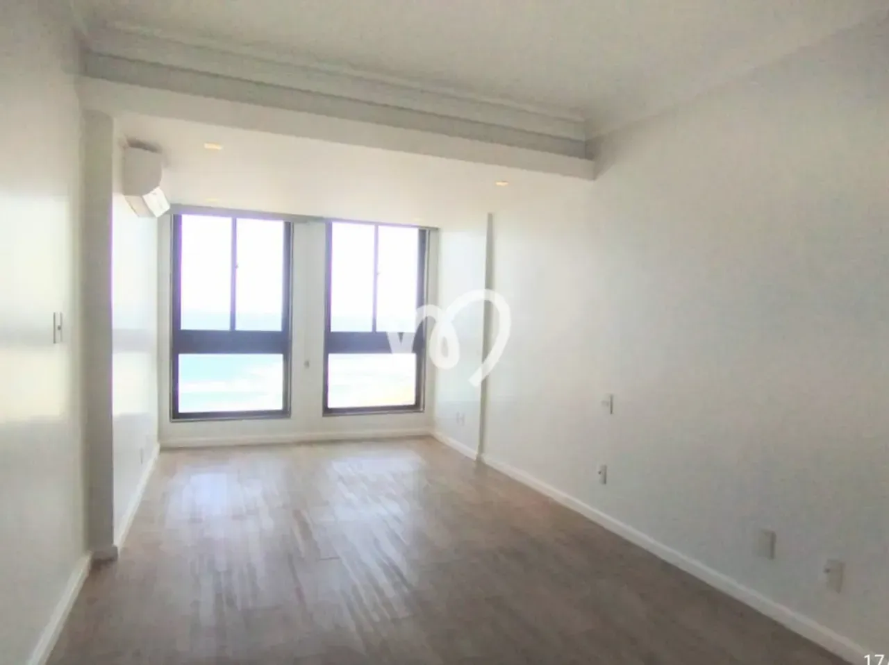 Unfurnished apartment for rent with 4 bedrooms and 313 m² — photo 20