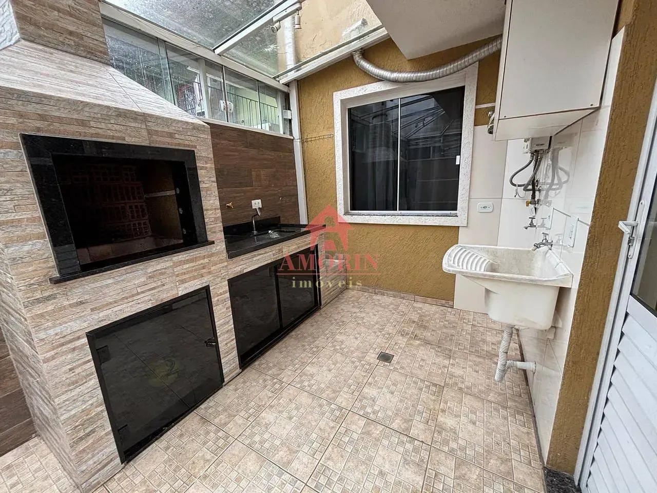 3-bedroom house with a grill on the balcony in Curitiba — photo 19