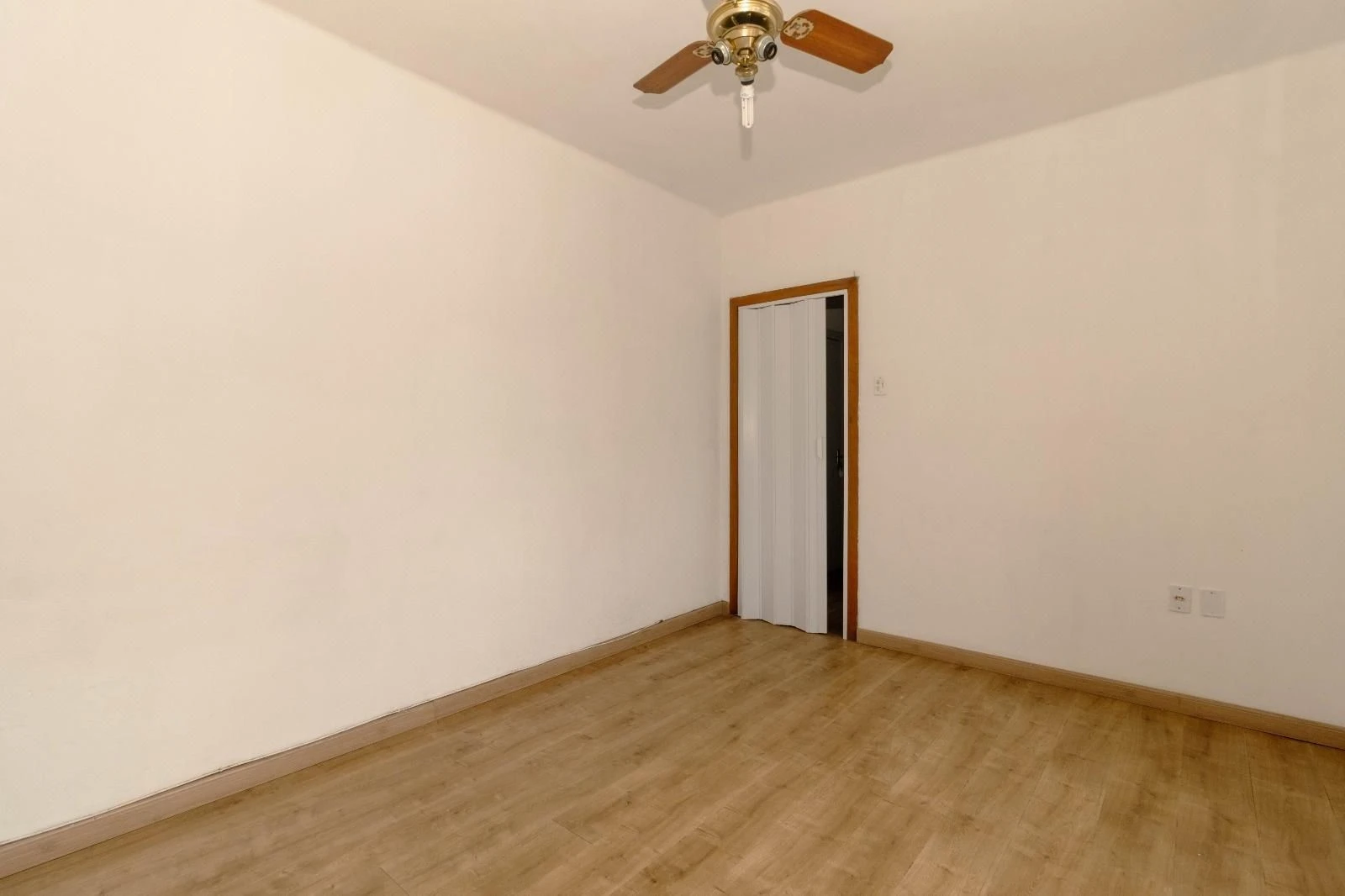 Стиральная машина и 2 спальни: квартира 45 м² — photo 9