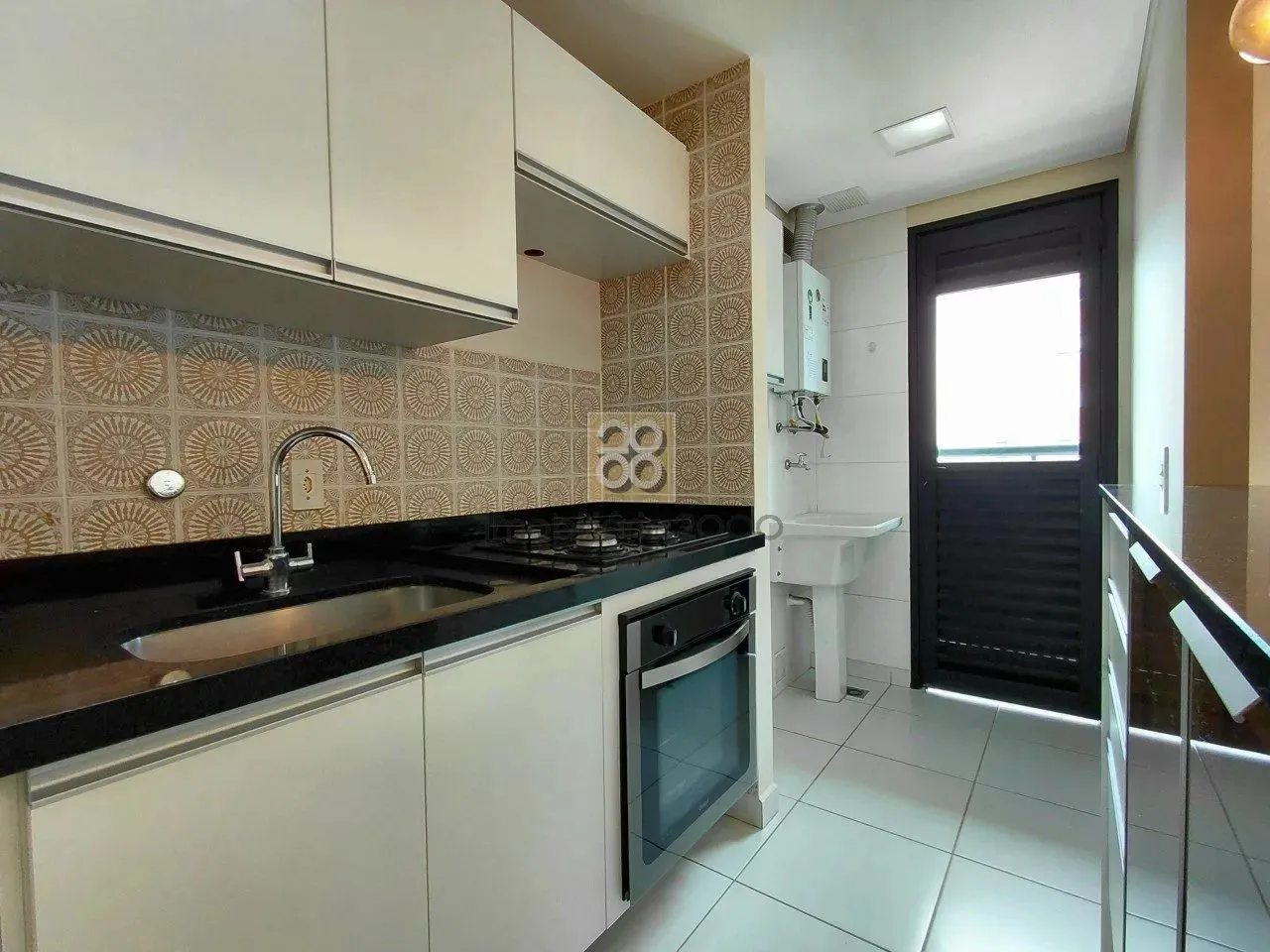 Furnished 57 m² apartment with 1 bedroom — photo 17