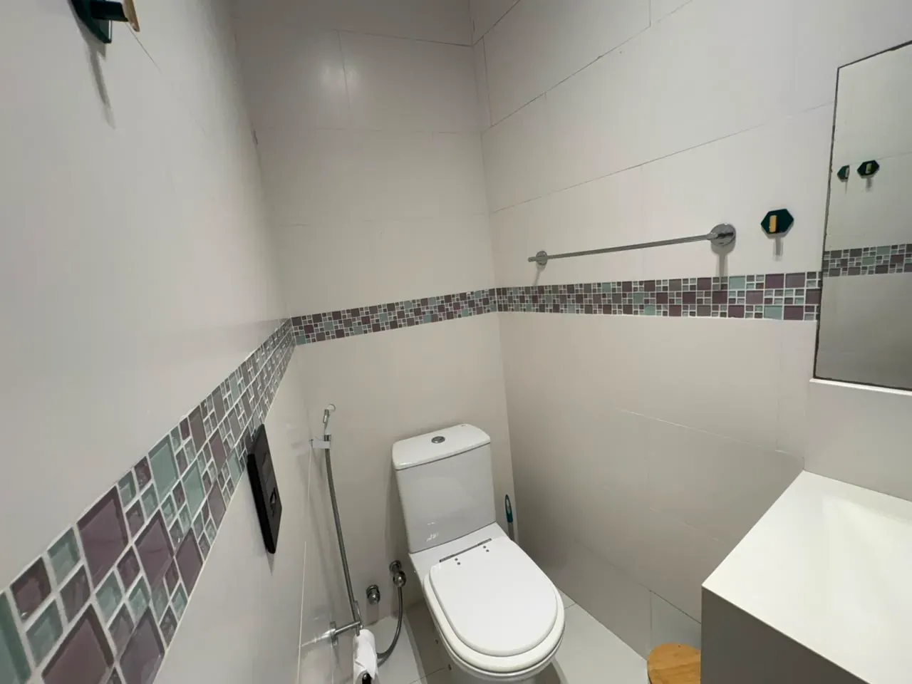 Furnished 266 m² house with 6 bedrooms and balcony grill — photo 26