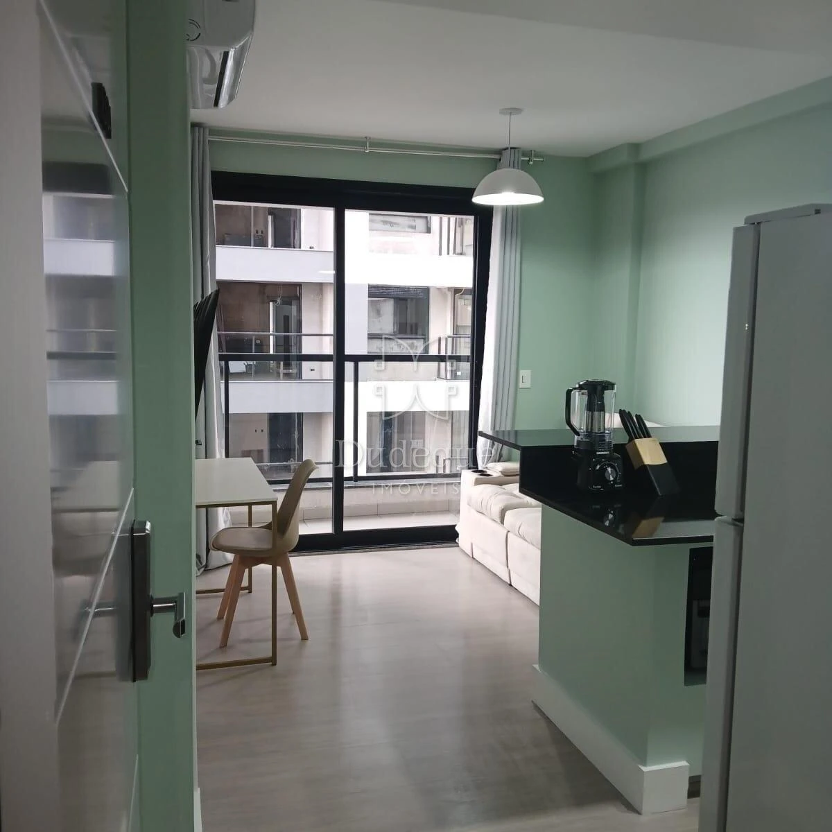 Меблированная квартира 86 м² с 1 спальней и 1 местом — photo 5