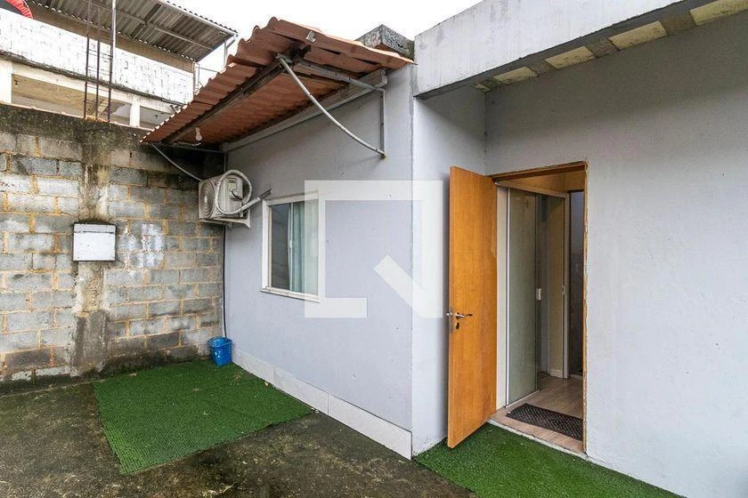 Apartamento de 1 quarto com terraço e ar-condicionado
