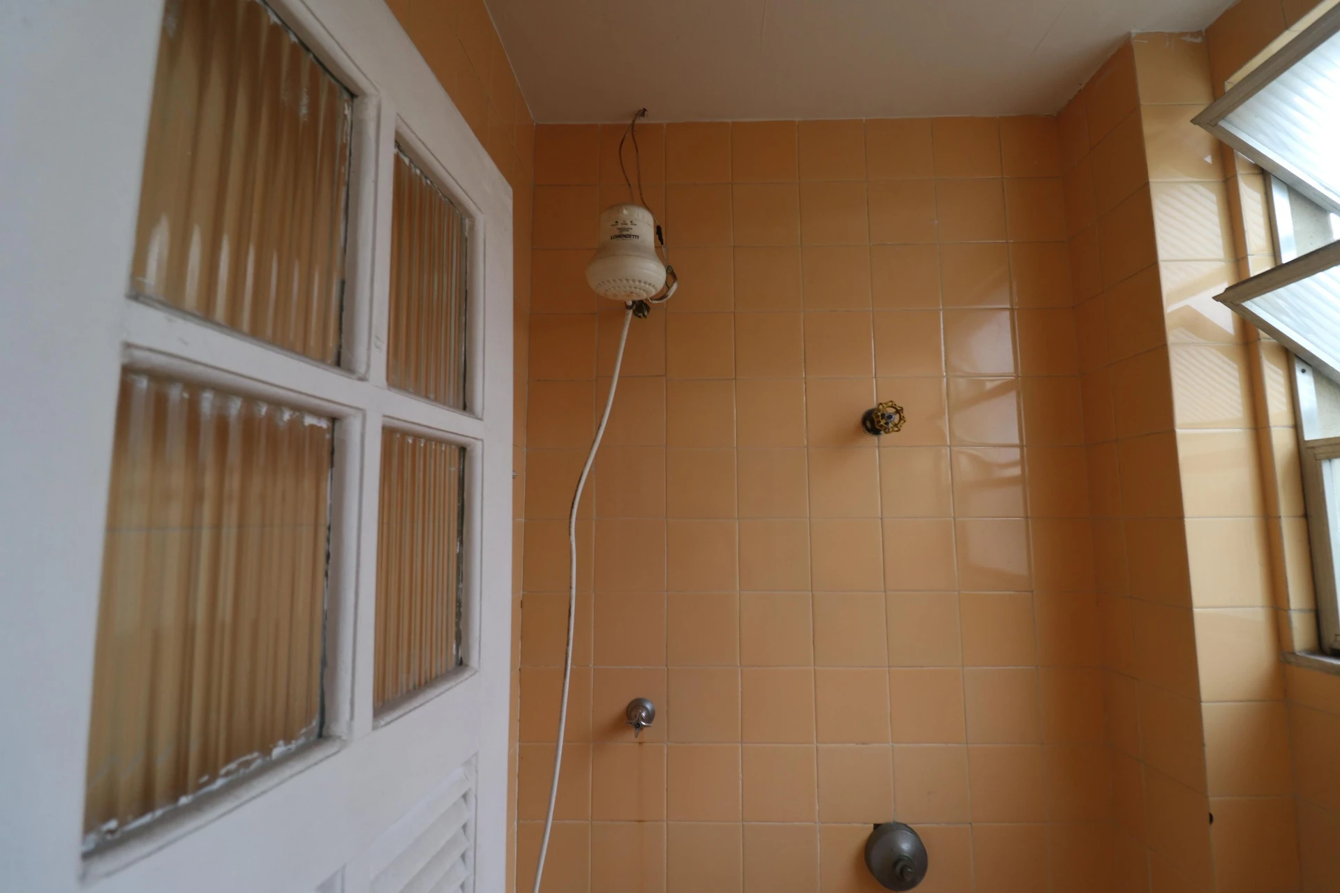 Washing machine in a 2-bedroom apartment, 70 m² — photo 7