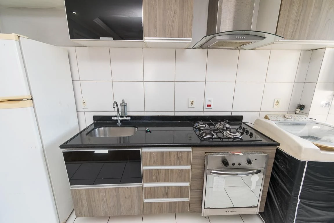 Apartamento amueblado con 2 dormitorios y balcón — photo 18