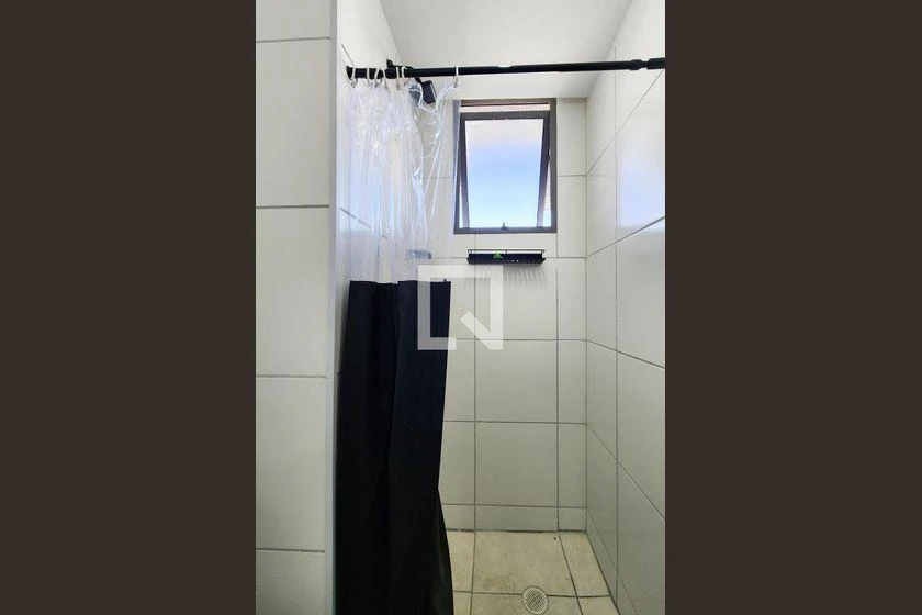 Apartamento de 1 dormitorio de 36 m² con rincón de cocina — photo 32