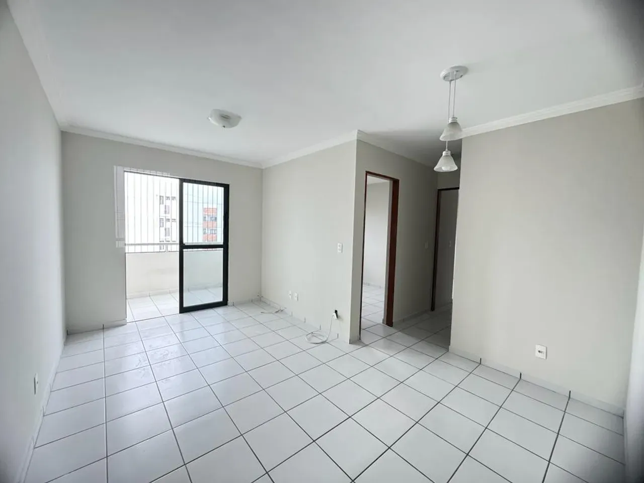 Квартира: 2 спальні, 1 з власною ванною кімнатою, 58 м²