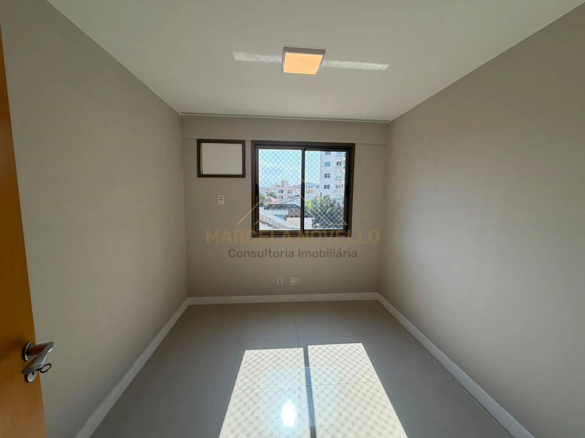 Apartment, 82 m², with a walk-in closet — photo 15